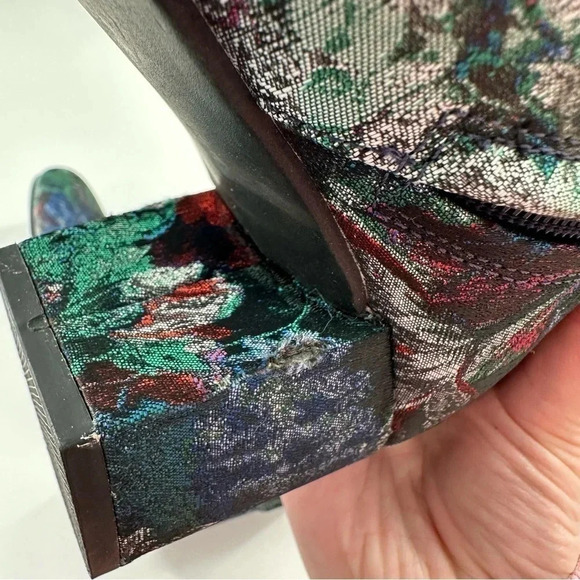 Zigisoho Nydia ankle bootie size 7 multicolored metallic floral brocade boot - Picture 7 of 14